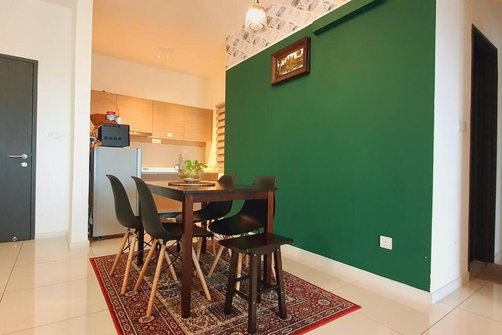 Aldridge Residence Cosy Apt @Emira Residence Shah Alam Ngoại thất bức ảnh